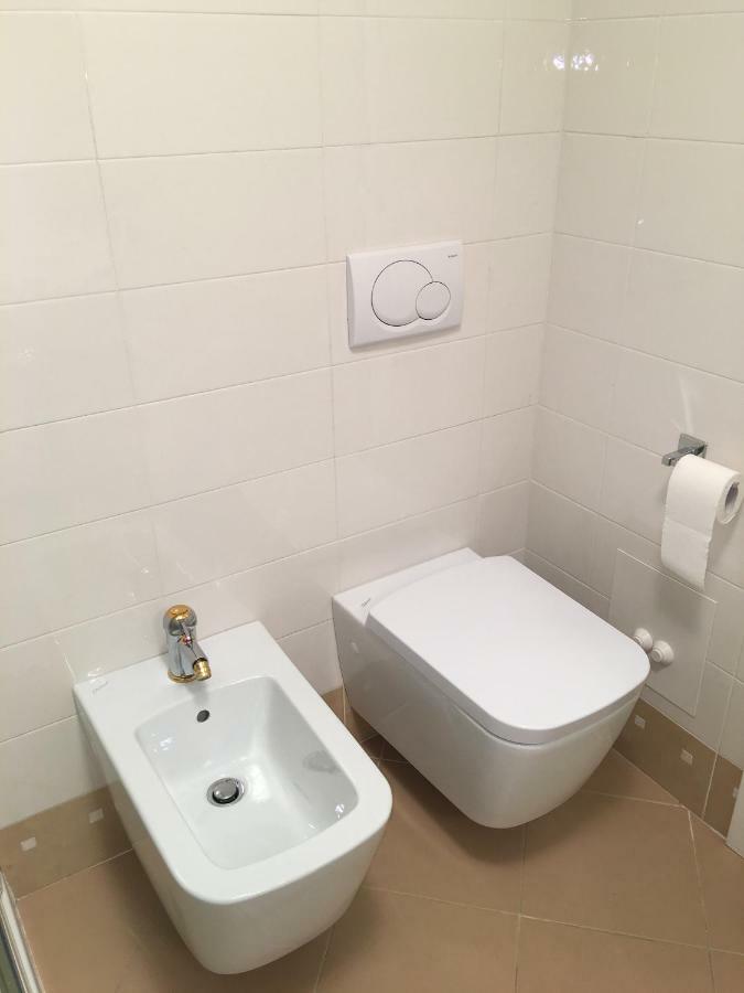 Apartment Zagara - Gardone Riviera Center Luaran gambar