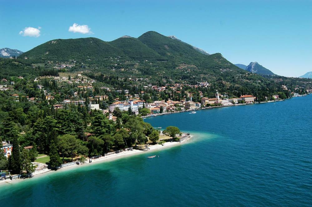 Apartment Zagara - Gardone Riviera Center Luaran gambar